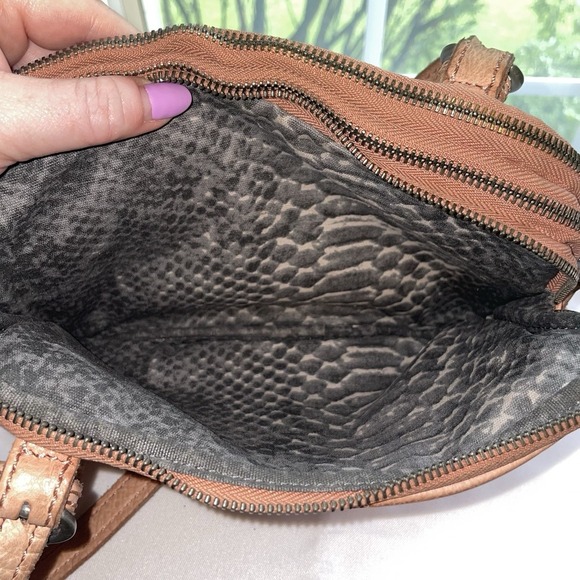 Liebeskind Maike Cross Body Leather Bag Purse Flap 3 Zip Sections Pink - Picture 9 of 16